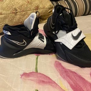 Nike Black and White Athletic Shoes